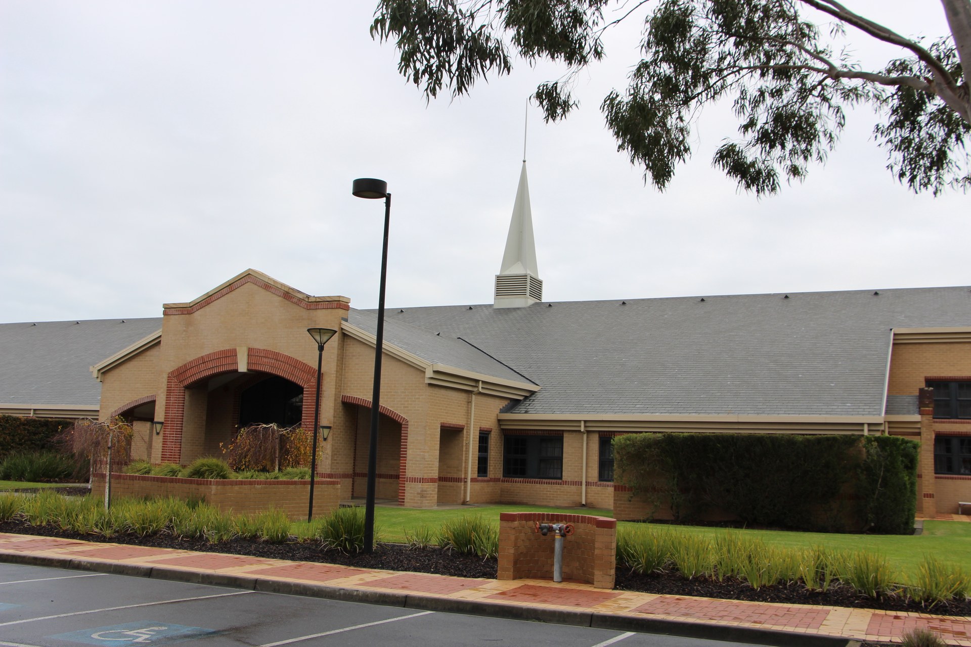 Narre Warren Church — the completed building