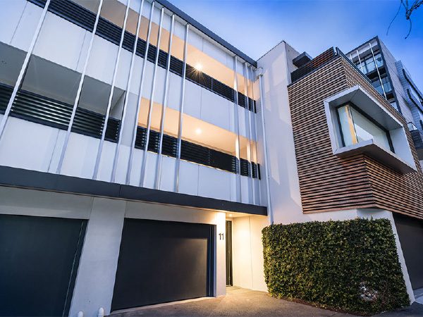 JUDD TOWNHOUSES — exterior view