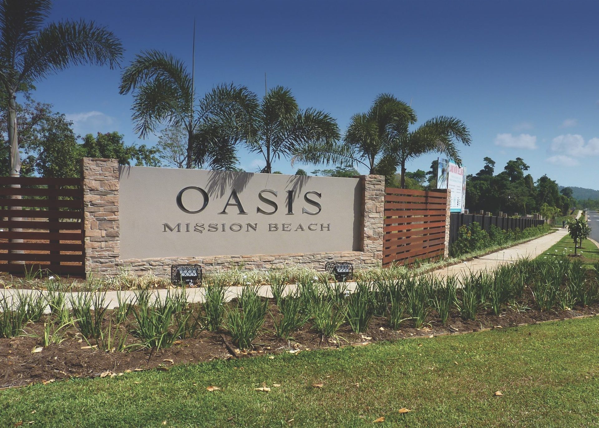 Oasis, Mission Beach